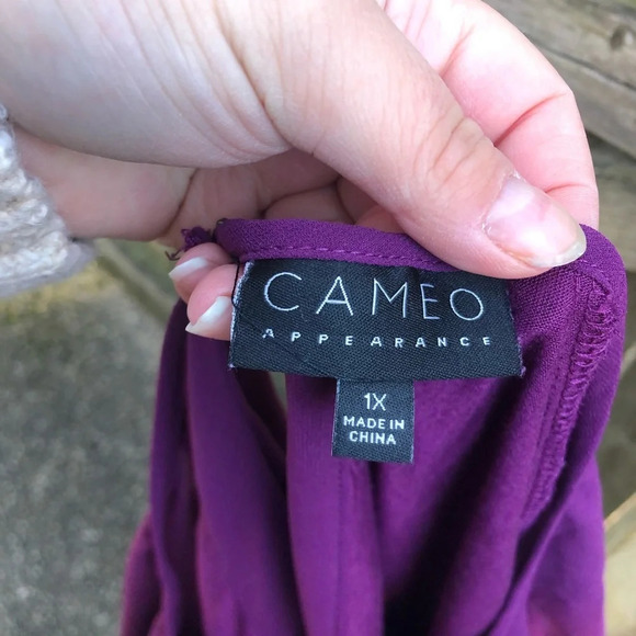 CAMEO APPEARANCE PURPLE FLOWY BLOUSE - Picture 3 of 5